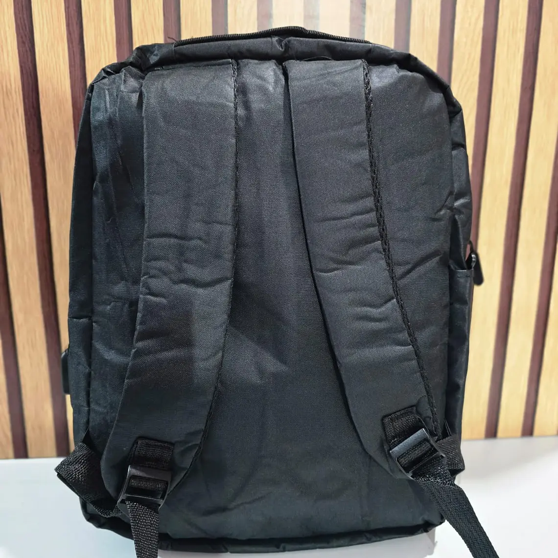 MOCHILA PARA CABALLERO MOD# 1901 🎒 9