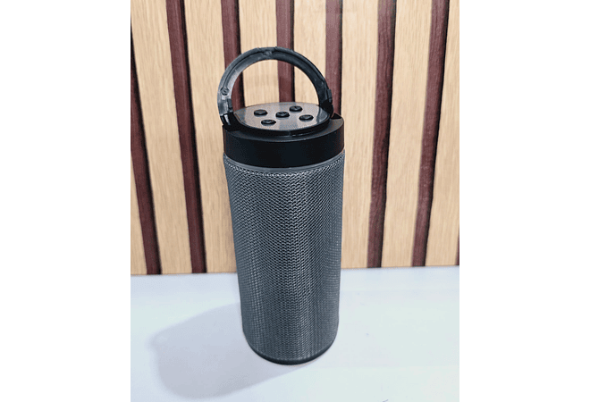 BOCINA CON SOPORTE PARA TELÉFONO Y BLUETOOTH MOD# FM-5152  