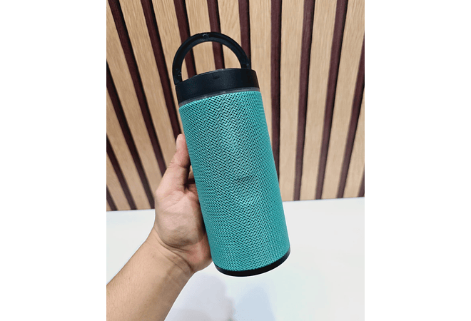 BOCINA CON SOPORTE PARA TELÉFONO Y BLUETOOTH MOD# FM-5152  