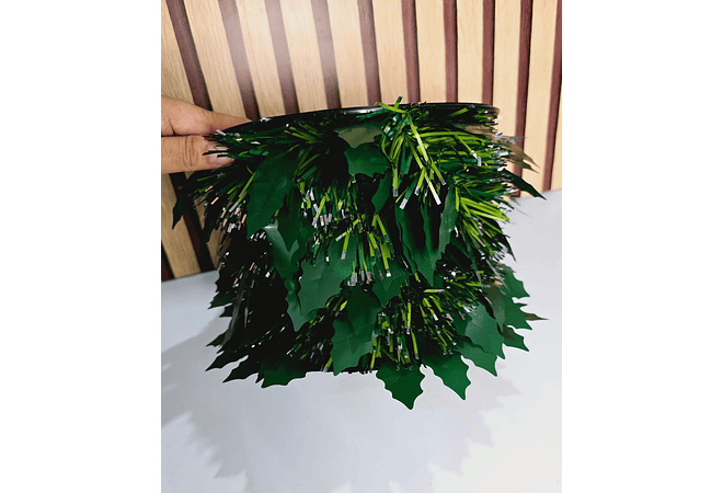 10 MTS ROLLO DE ESCARCHA NAVIDEÑA HOJAS (VERDE) MOD# 7201 🍀🍂