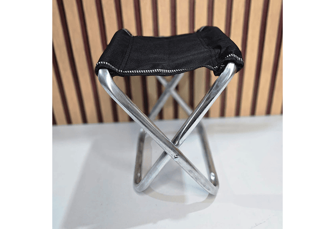 BANCO NEGRO PLEGABLE (PEQUEÑO) MOD# HWY-0402🪑