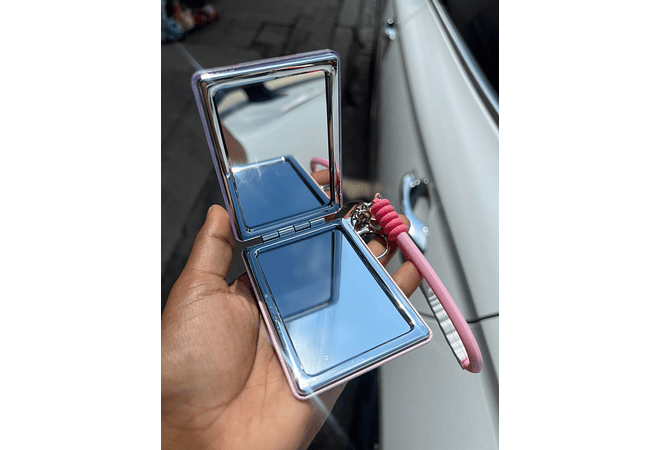 ESPEJITOS/LLAVERITOS KAWAII VARIOS DISEÑOS Y MODELOS🪞😍