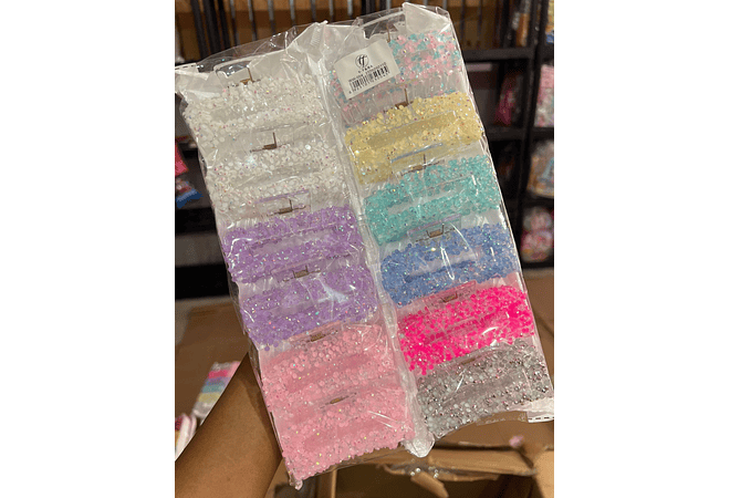 DOCENA DE PINZAS HAWAIANA PARA EL CABELLO VARIOS MODELOS🌸🌺🪻