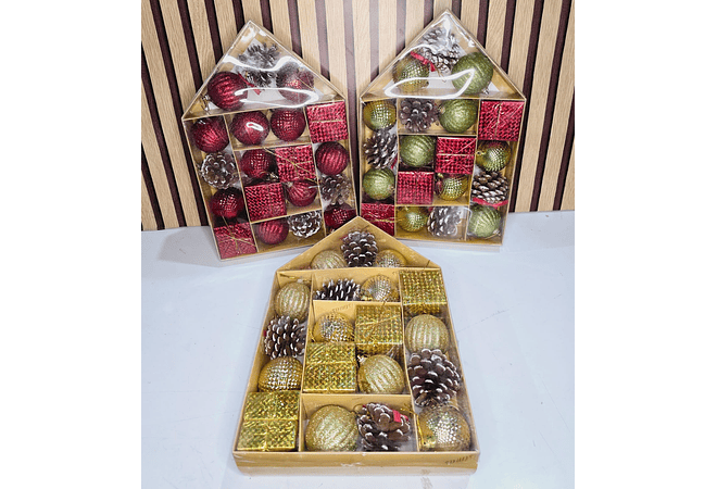 CAJITA EN FORMA DE CASITA CON 19 ADORNOS NAVIDEÑOS MOD# N2412-10X83  🪻❄️