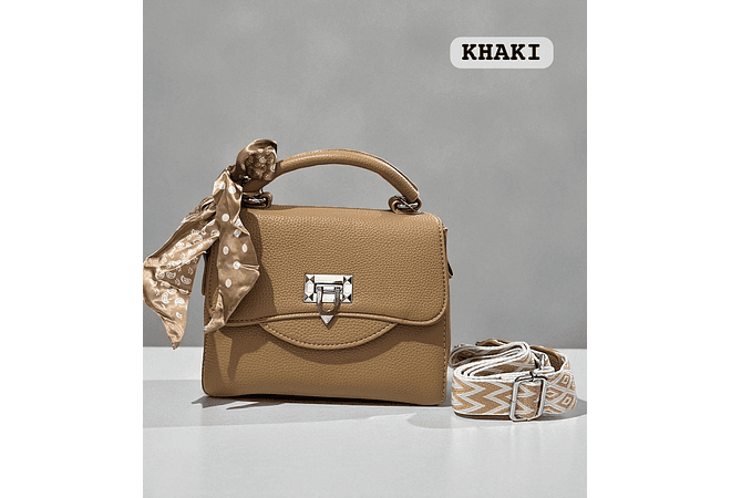 CROSS BODY CON COLGANTE LLAVERITO ESTRELLA MOD# Y805 💫⭐