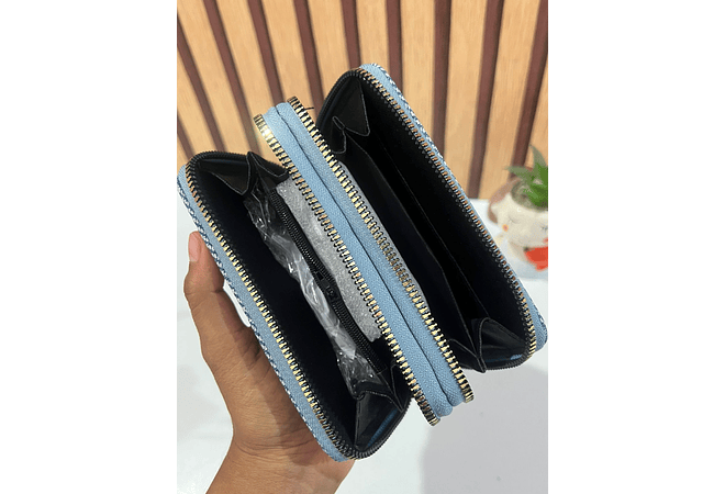 CARTERA/MONEDERO DOBLE CIERRE CON LLAVERITO (AL AZAR) MOD# W11931  👛