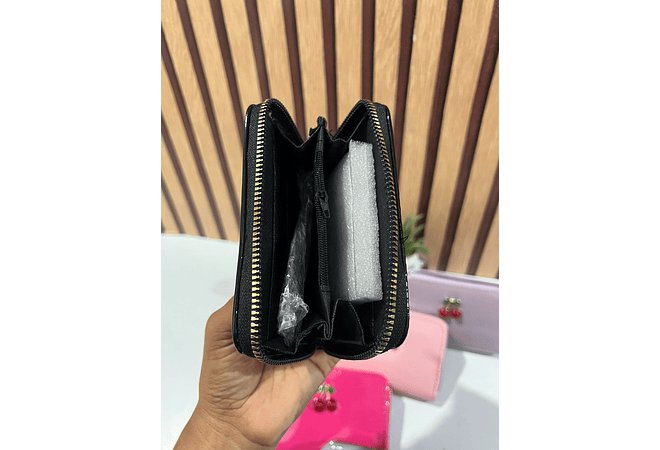 CARTERA/MONEDERO DISEÑO CERRZA MOD# 11921👛 🍒