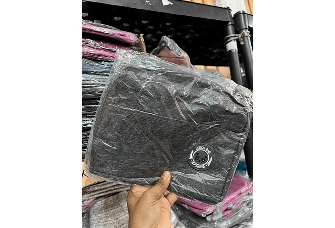 🧆LONCHERAS TERMICAS LUNCH BAG/COLORES LISOS MOD# YH203