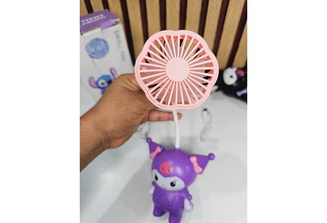 VENTILADOR DISEÑO KUROMI MOD# DE4-6X32 💜🖤