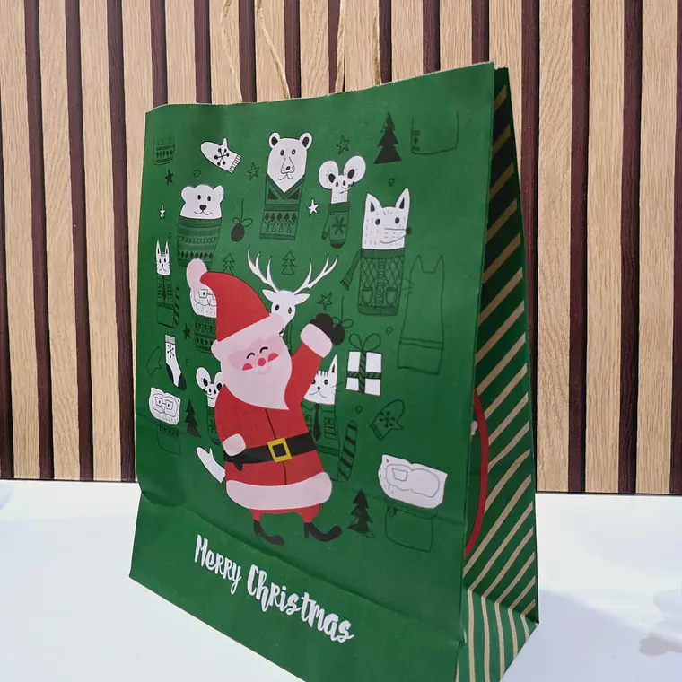 DOCENA DE BOLSAS PARA REGALO DISEÑO NAVIDAD MOD# 31X15NA-7X39 (MEDIANAS - VERDES) 🎄☃️✨ 2