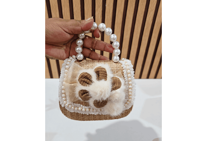 MINI BOLSITA PARA NIÑAS / PERLAS FLORECITAS