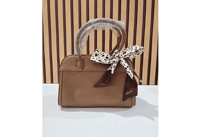👜 BOLSO CON CINTA MOD# F831
