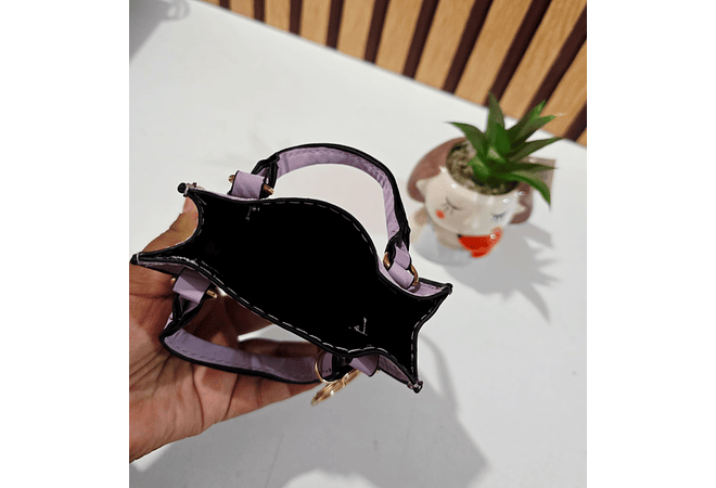 MINI MONEDERO/BOLSITA COLORES LISOS CON LLAVERITO(AL AZAR)