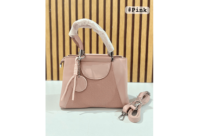 BOLSA DE MANO CON COLGANTE MOD# Y861 👜