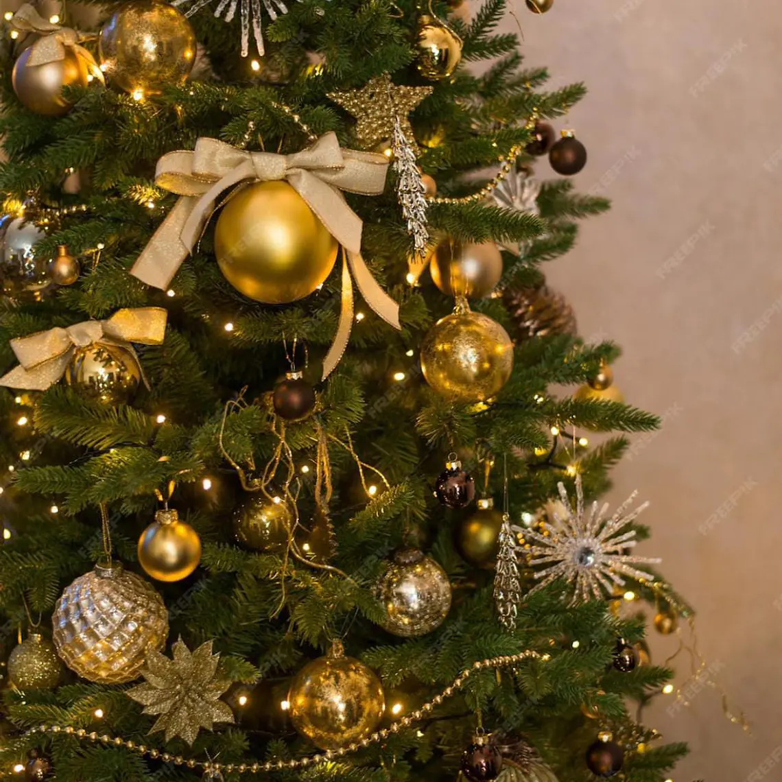 BOTE CON 24 ESFERAS NAVIDEÑAS MOD# SD44-539D 8