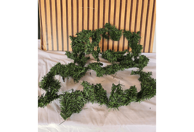 4.75 MTS GUIA GUIRNALDA VERDE/ ADORNO NAVIDEÑO MOD# ZG-270T