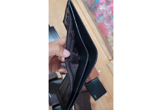 CARTERA PARA CABALLERO CON CAJITA AL AZAR MOD#ZPP-3