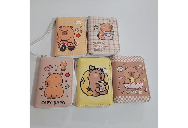 CARTERITA/MONEDERO DISEÑO CAPIBARA MOD# WFF-6