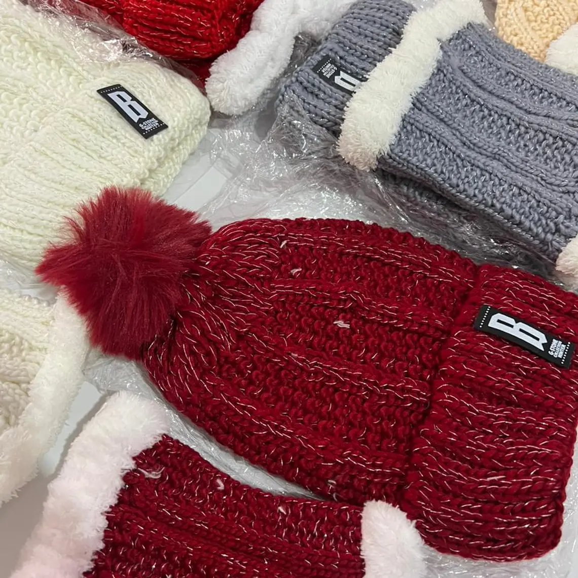 GORRO CON BUFANDA JUVENIL/ADULTO DAMA MOD# 706 🧣 9
