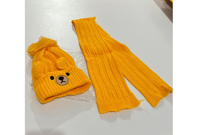 GORRO INFANTIL CON POMPÓN Y BUFANDA DISEÑO OSITO 3D MOD# 700