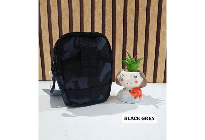 PECHERA/PORTA CELULAR GRENOBIL PARA CABALLERO DISEÑO PIXELEADO MOD# FL011