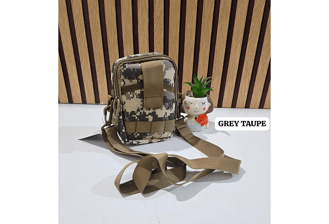 PECHERA/PORTA CELULAR GRENOBIL PARA CABALLERO DISEÑO PIXELEADO MOD# FL011