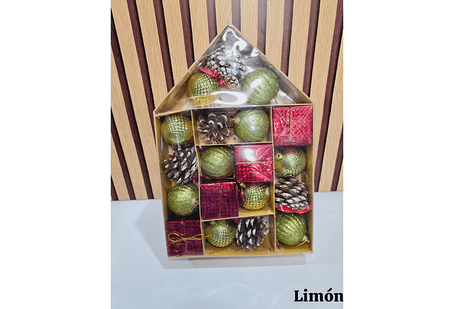 CAJITA EN FORMA DE CASITA CON 19 ADORNOS NAVIDEÑOS MOD# N2412-10X83  🪻❄️