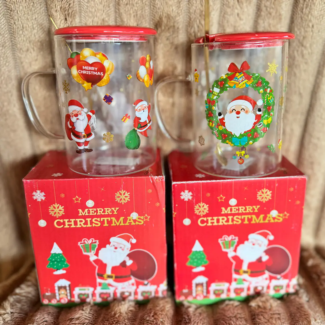 TAZA DE VIDRIO CON TAPA Y CUCHARA DISEÑO NAVIDEÑO DE 500ML MOD# B2116-5X83☃️🎄 1