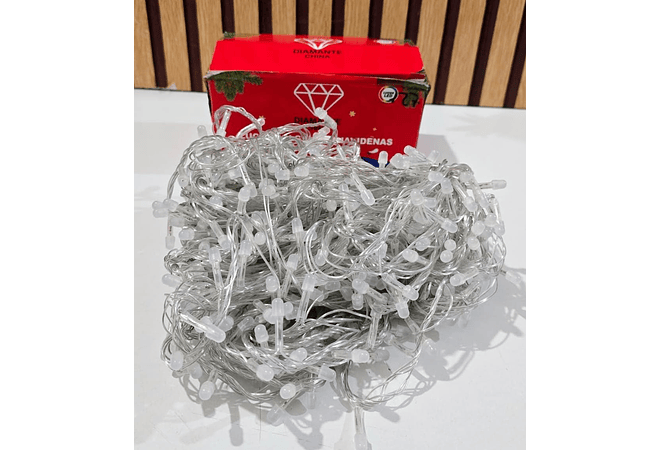 27 MTS SERIE NAVIDEÑA DIAMANTE ESFERITAS MICROFONO CALIDA (500 LUCES) MOD# 352-127❄️