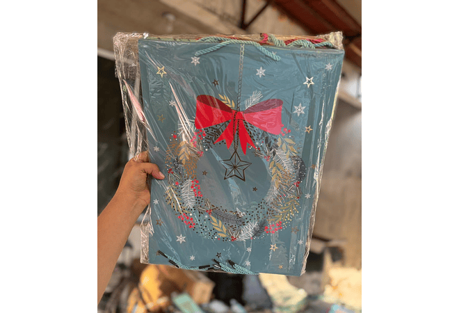 DOCENA DE  BOLSAS PARA REGALO DISEÑO NAVIDAD (CHICA MEDIANA O GRANDE) AZUL/PLATEADO LPD93-217-218-219🎄 🎁🛍️ 