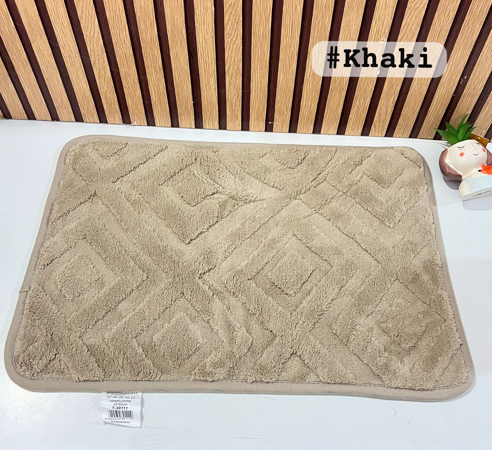 TAPETE SUAVE ESTILO ROMBOS 60 X 39CM MOD# T-30111