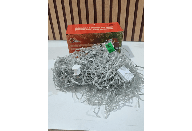 20MTS CASCADA ZHU GANG DE COLORES  (CON 1000 FOQUITOS)  MOD# TS-6060C🌟