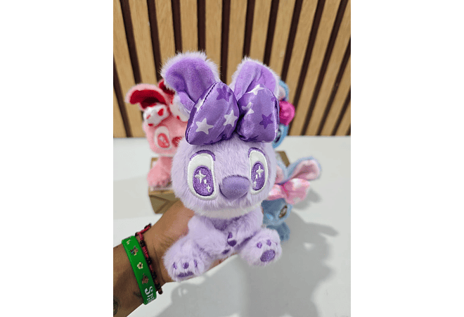 LLAVERITO STITCH/MOÑO (AL AZAR)🎀🧸