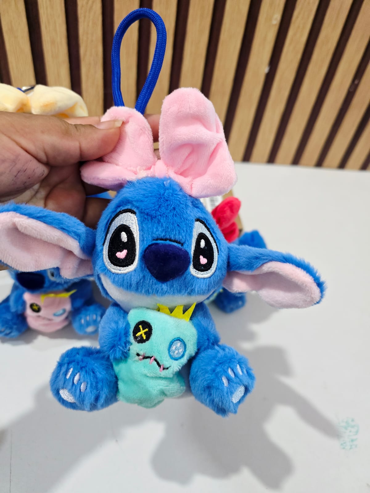 LLAVERITO STITCH/MOÑO (AL AZAR)🎀🧸