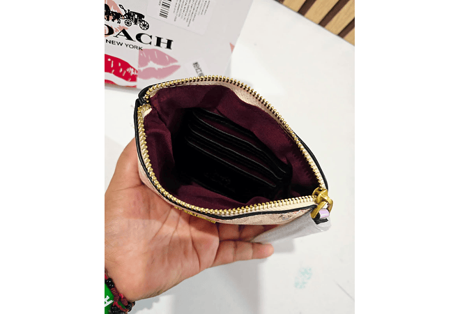 MONEDERO IMITACIÓN COACH VARIOS DISEÑOS MOD# BH008 (CON CAJITA)
