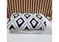 COBERTOR QUEEN SIZE DE 2 X 2.2M DISEÑO ROMBOS MOD# T-30607 (AGREGAR BOLSA)