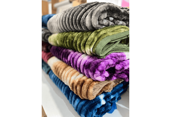 COBIJA RAYAS COLORES DEGRADADOS (180 X 220CM) MOD# T-30683 (AGREGAR BOLSA)