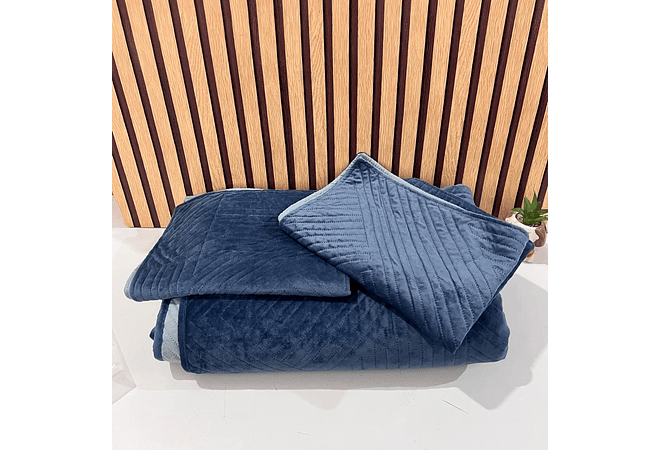 JUEGO DE COLCHA PARA CAMA + 2 FUNDAS PARA ALMOHADA  TAMAÑO QUEEN SIZE 2.2 x 2.3M MOD #T-30535