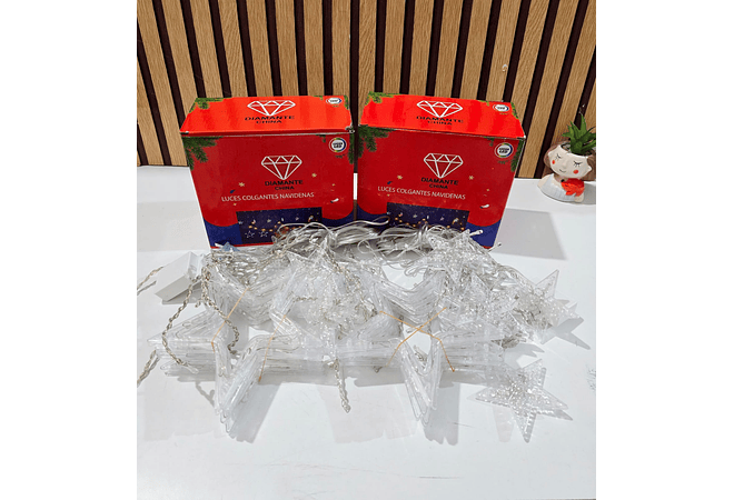 3MTS CASCADA LUCES COLGANTES DIAMANTE  ESTRELLAS COLORES  O CALIDA MOD# 352-031 O 032⭐️