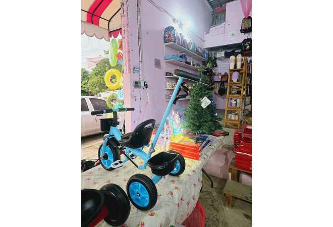 TRICICLO ECONÓMICO CON BARRA DE EMPUJE MOD# GTS272