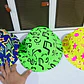 DOCENA DE SOMBREROS, CORBATA,MOÑO YANTIFAZ PARA FIESTA /COLORES NEON  🥳 🎉 👔🎩 - Miniatura 11