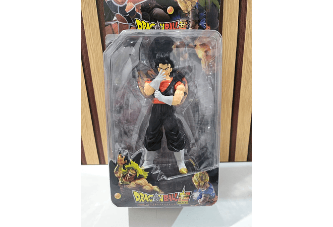 GOKÚ DE COLECCIÓN DRAGON BALL MOD #1432133