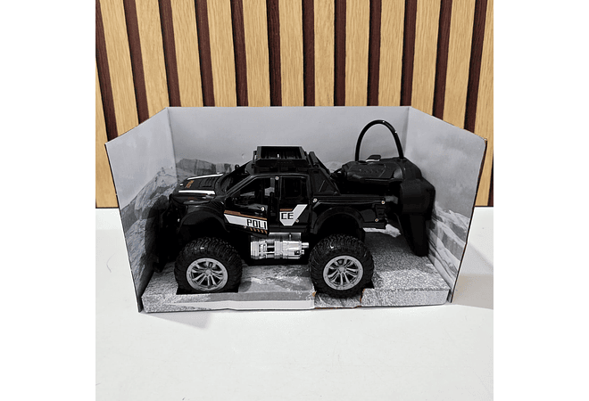 JUGUETE DE CARRO DE METAL CON CONTROL REMOTO MOD #RC26-017K