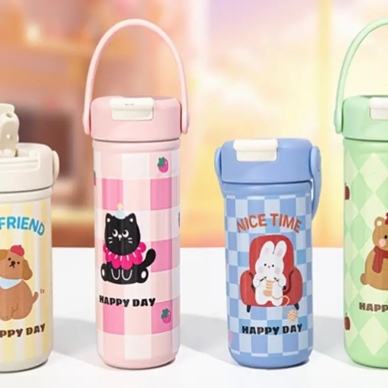 VASO TÉRMICO CON ASA  DISEÑO ANIMALITOS DE 380 ML MOD# H-BW-1457 1
