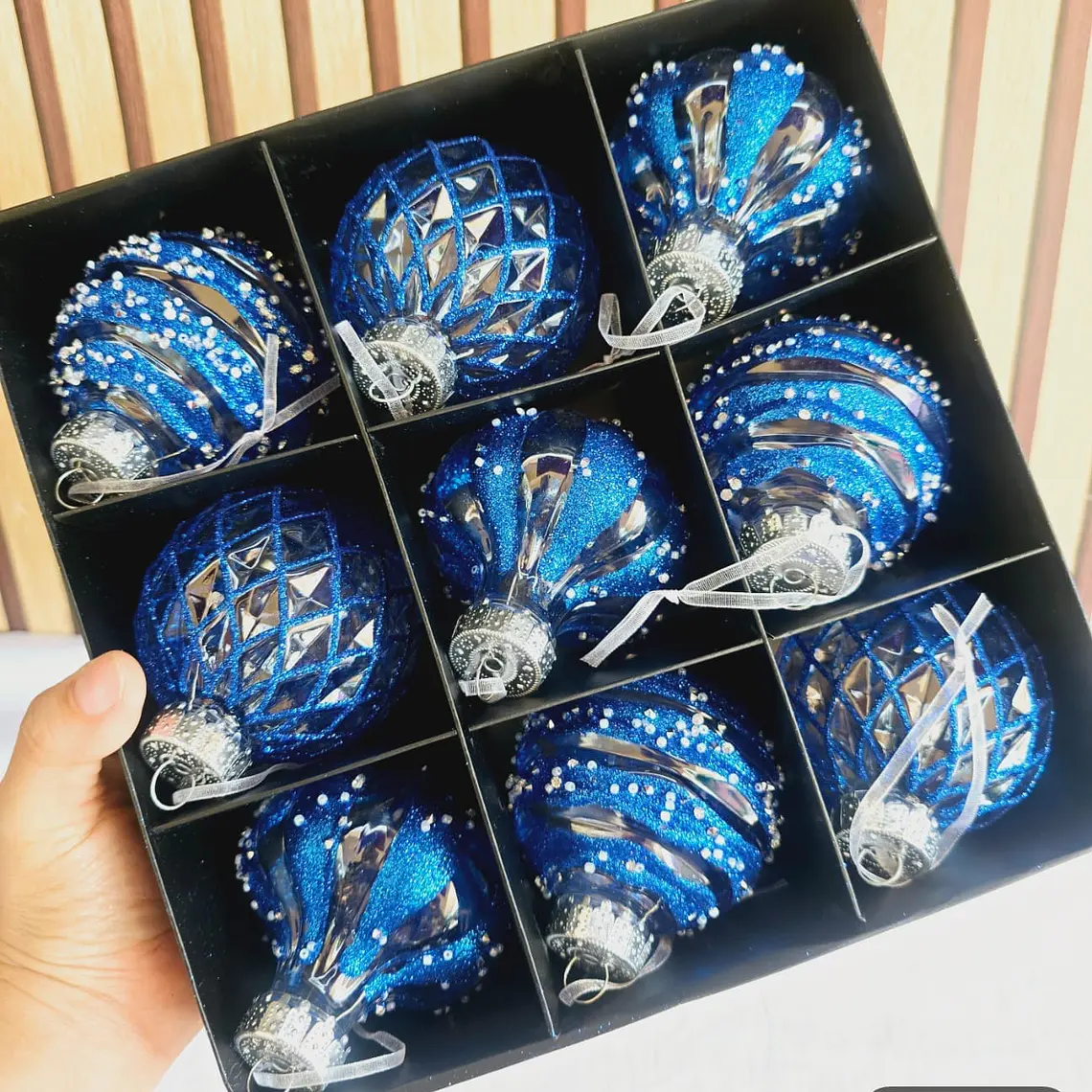 CAJA CON 9 ESFERAS NAVIDEÑAS MODELOS # SD129-27IAO (SD129-27IAN O SD129-27IAM) 5