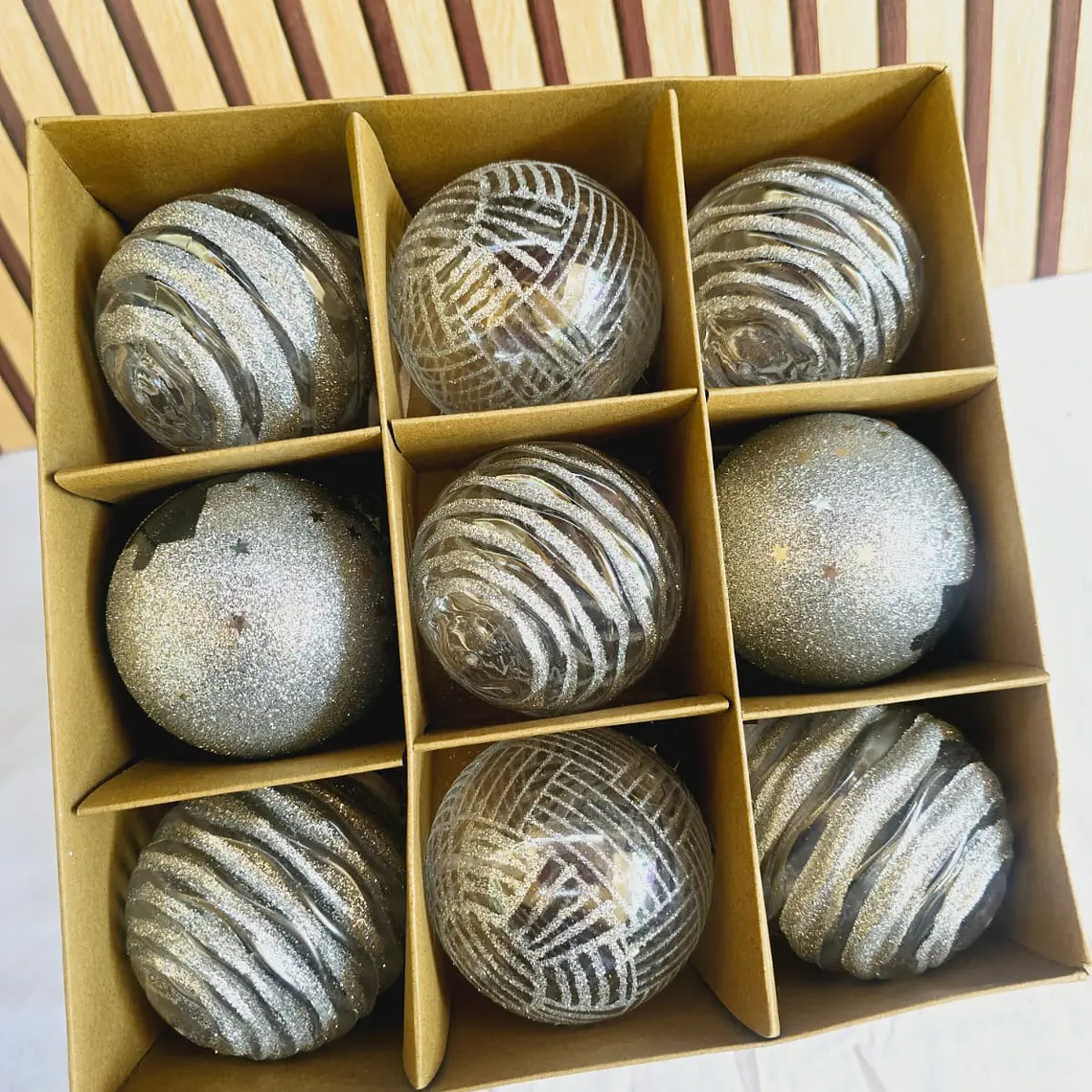 CAJA CON 9 ESFERAS NAVIDEÑAS MODELOS # SD129-27IAO (SD129-27IAN O SD129-27IAM) 10