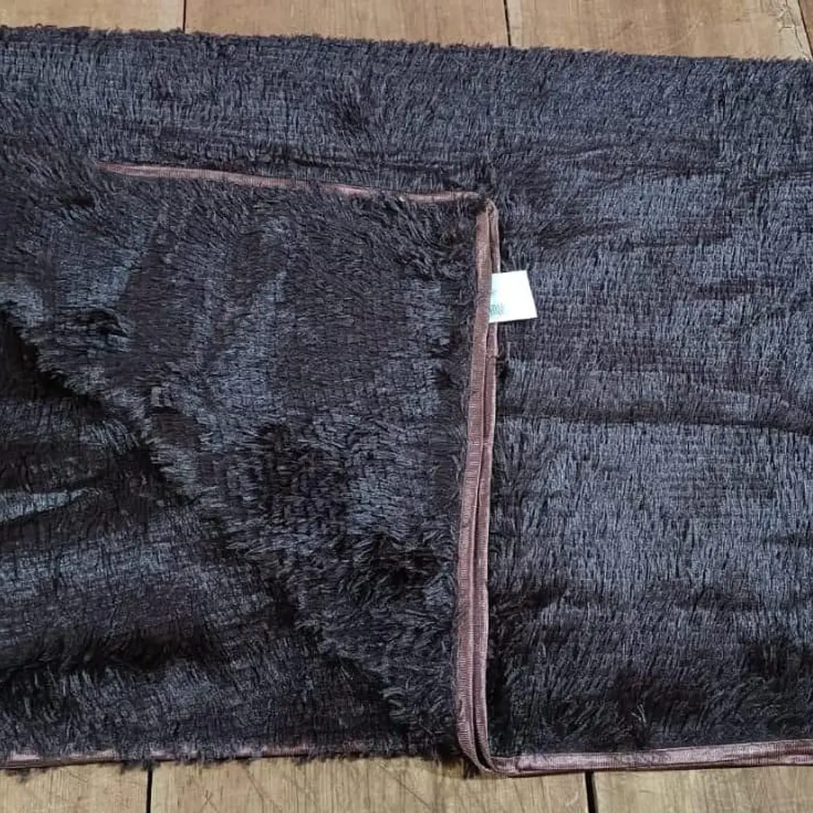 ALFOMBRA DE PISO 1.30CM X 1.90CM DE PELO ALTO 5