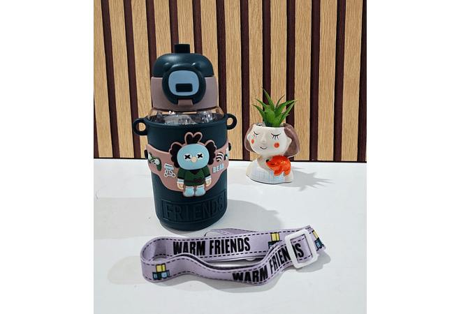 BOTE PARA AGUA DISEÑO ANIMALITOS DE 600 ML (BOLSITA) MOD# 2943