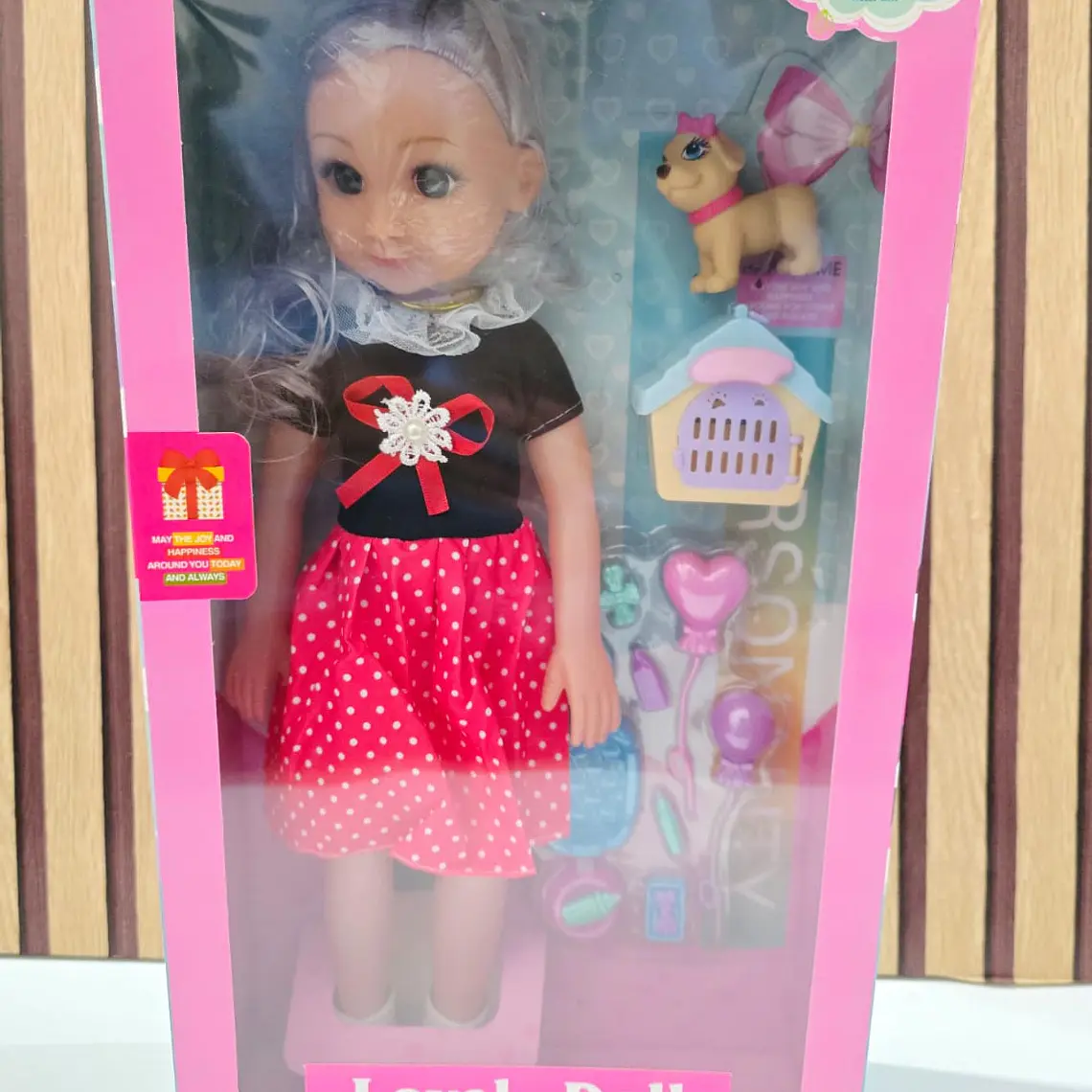 MUÑECA GRANDE LOVELY DOLL CON ACCESORIOS Y SONIDO (AL AZAR) MOD# 2