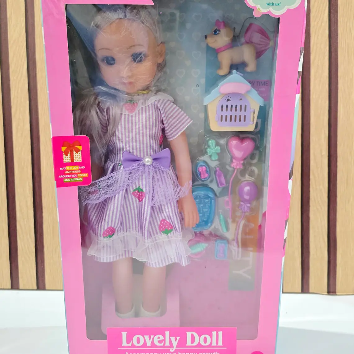 MUÑECA GRANDE LOVELY DOLL CON ACCESORIOS Y SONIDO (AL AZAR) MOD# 4